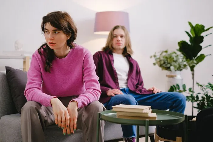 “People Who Got Divorced At 25 Plus Years Of Marriage, What Was The Final Straw?” (51 Answers)