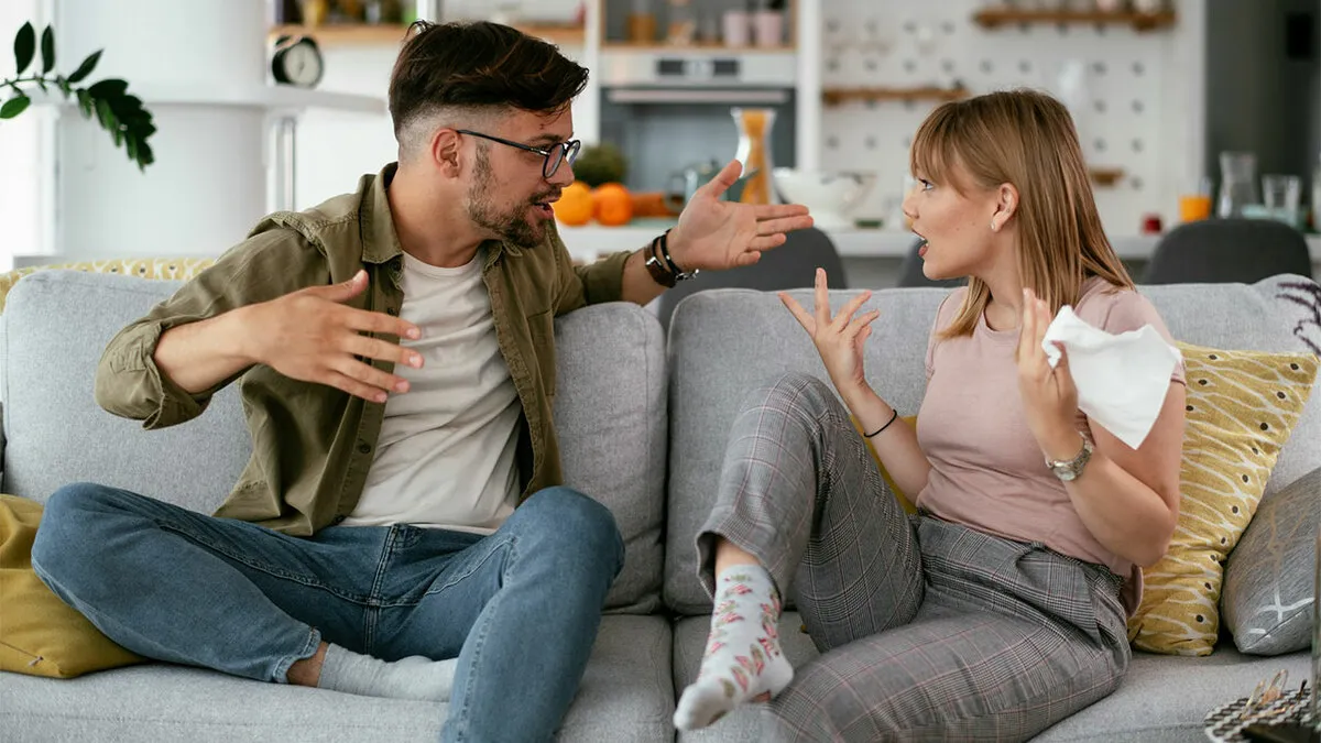 Man Dumps GF Over Her Choice Of Friend And The Internet Validates His Reasoning