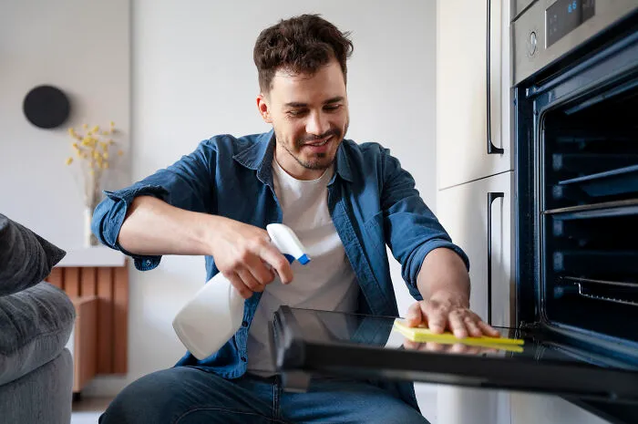 Divorced Men Share The Things They Wish They Had Noticed Before Their Marriages Fell Apart