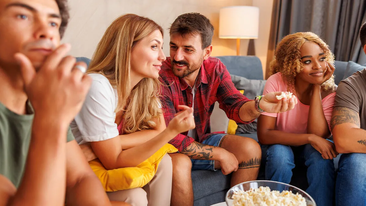 Greedy Neighbor Ruins Movie Night For The Entire Building After Trying To Make A Quick Buck From It