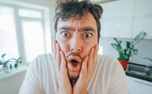 Fed Up Neighbor Takes Revenge On College Students, Calls The News As They Won’t Stop Partying
