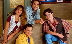 78 Things From The ’90s That Would Be Almost Impossible To Explain To Kids Today