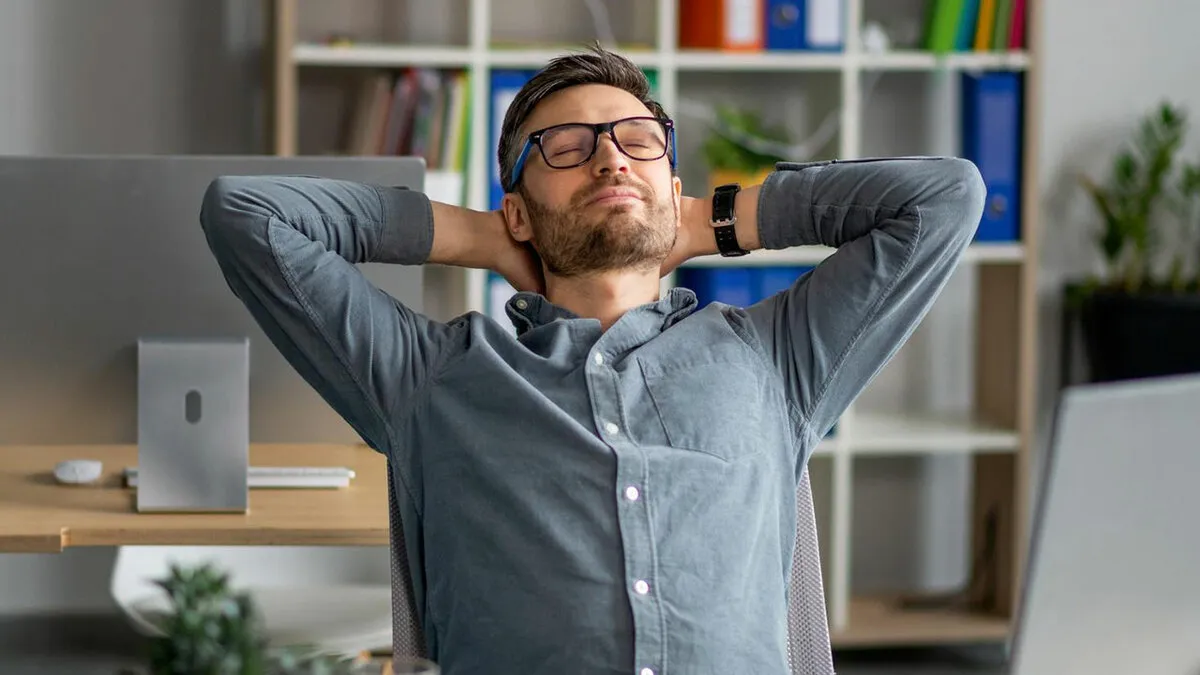 Boss Expects Employee At HQ After Six Years Remote, He Shows That His Home Office Was Approved By HR