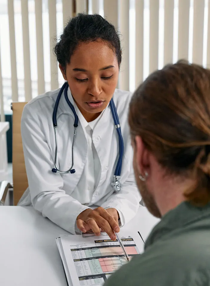 Hypochondriacs, Look Away: 61 Seemingly Innocent Health Symptoms That Terrify Doctors