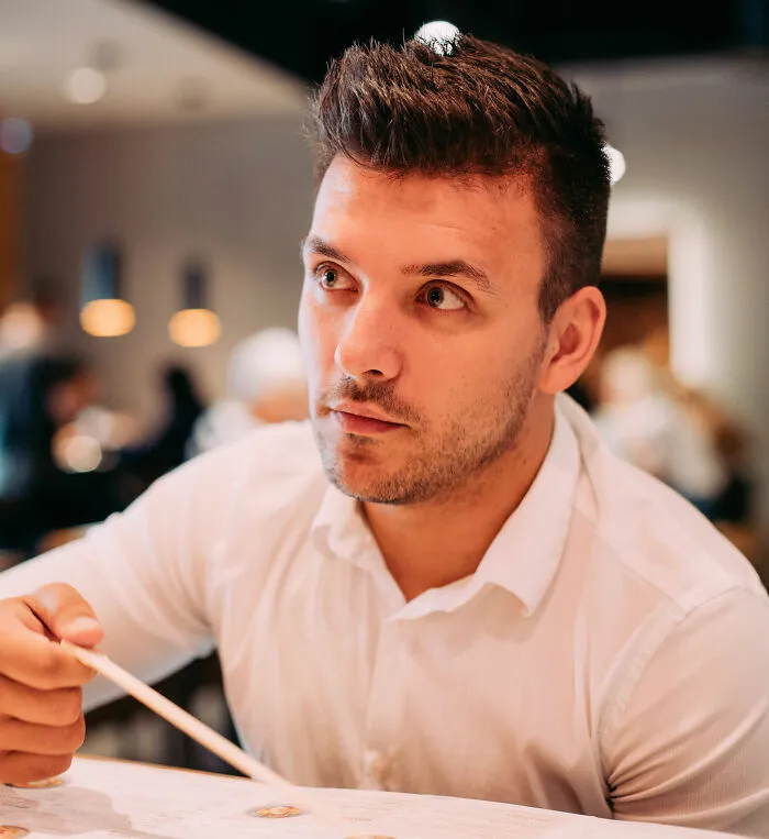 66 Lies Men Told Women That Made Absolutely No Sense