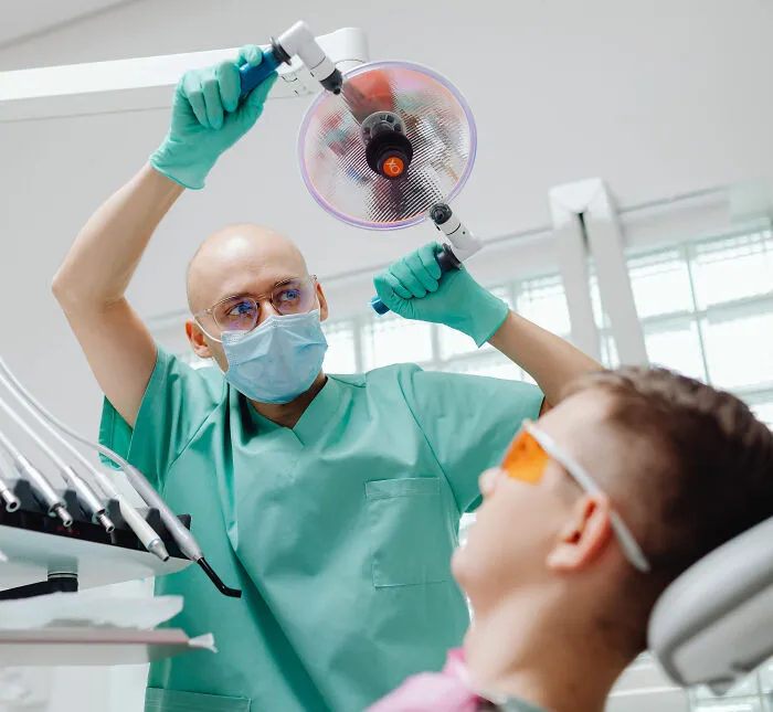 Hypochondriacs, Look Away: 61 Seemingly Innocent Health Symptoms That Terrify Doctors
