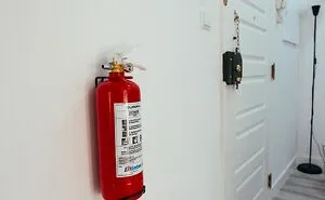 40 Safety Tips For Women Living Alone That Might Save Your Life