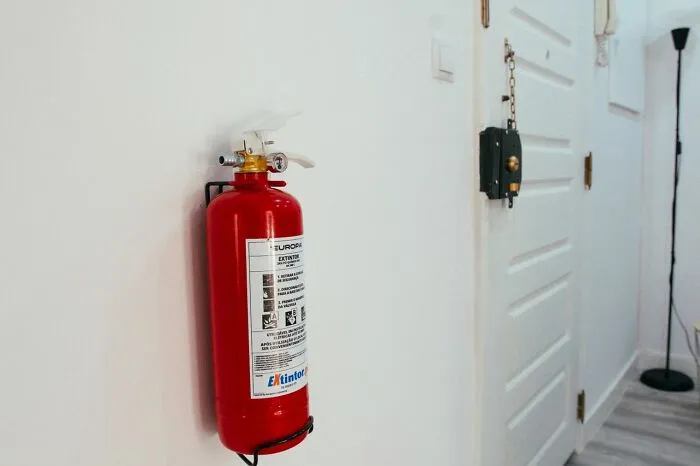 40 Safety Tips For Women Living Alone That Might Save Your Life