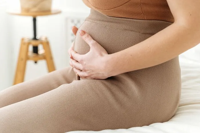 Hypochondriacs, Look Away: 61 Seemingly Innocent Health Symptoms That Terrify Doctors