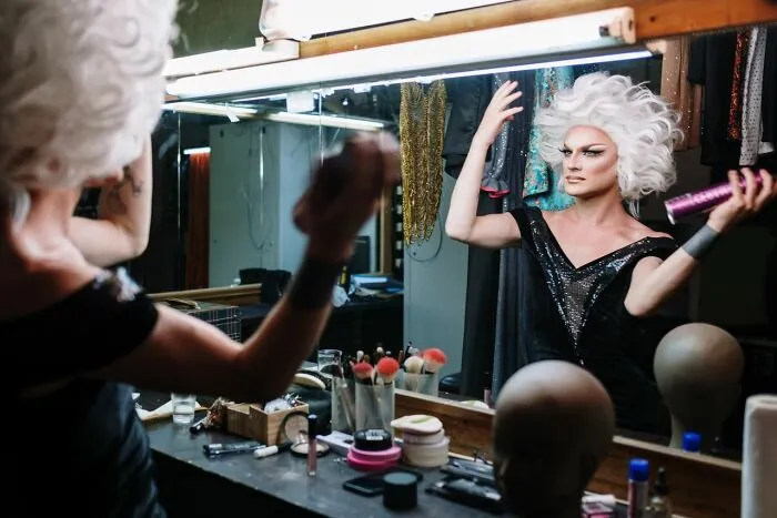 54 Service Workers Share The Weirdest Things They’ve Ever Walked Into At A Client’s Home