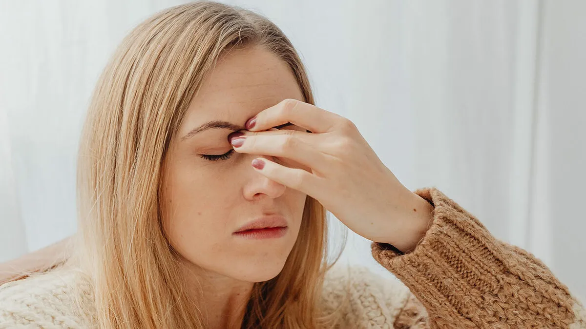 Hypochondriacs, Look Away: 61 Seemingly Innocent Health Symptoms That Terrify Doctors