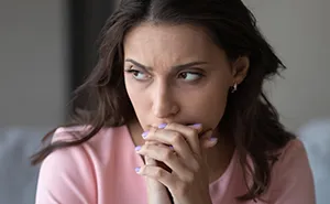 Wife Goes Out And Leaves Husband To Deal With His Guests Alone After They’ve Been Waiting For Her To Cook
