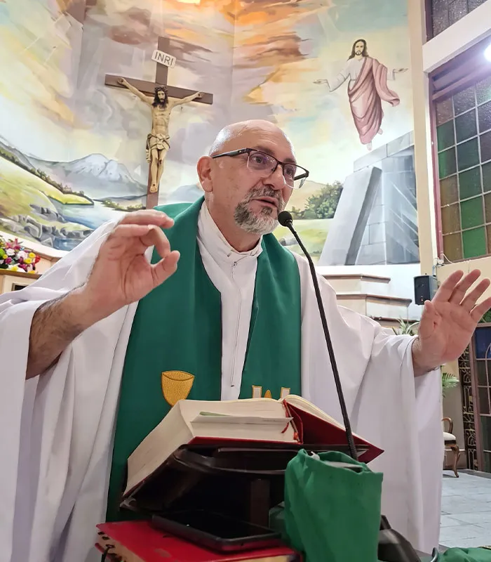 Priest's family breaks silence with explosive statement about crucifix falling on him, after his haunting final words are spoken 10 Priest's family breaks silence with explosive statement about crucifix falling on him, after his haunting final words are spoken