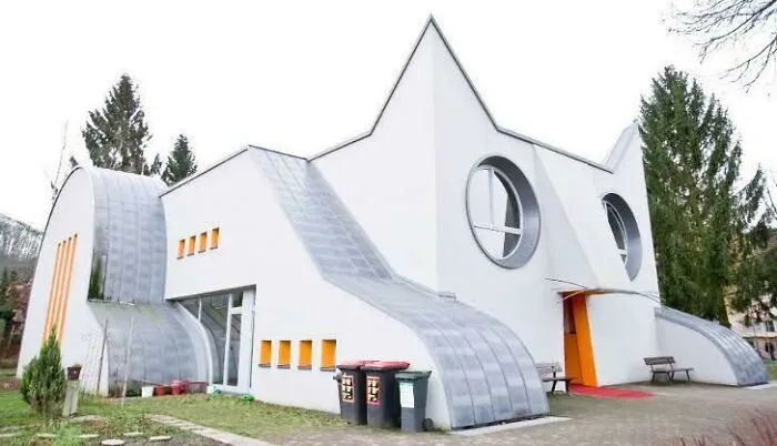 A cat-shaped kindergarten building in Germany showcasing highly unusual architecture
