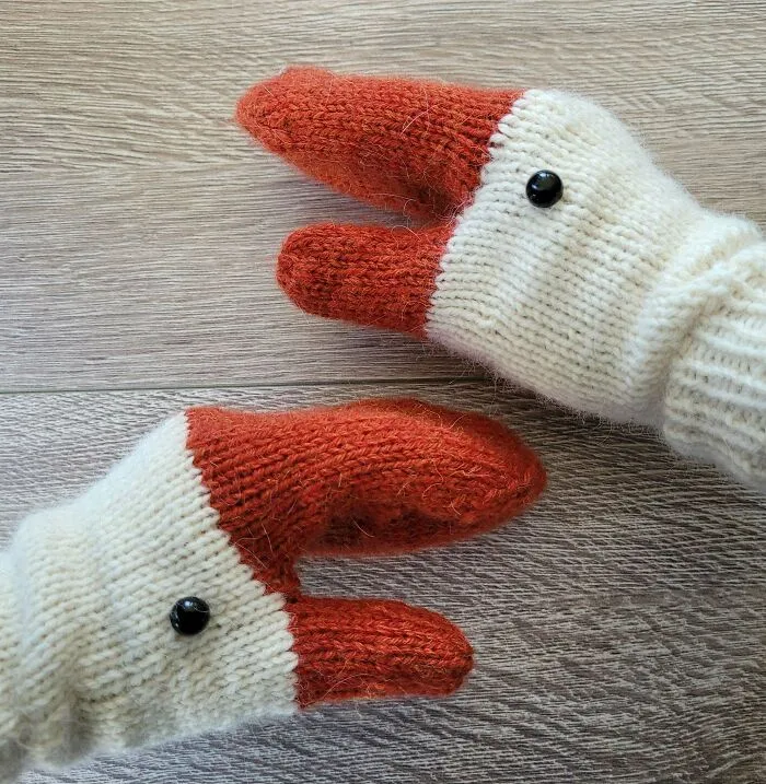 Untitled Goose Mittens