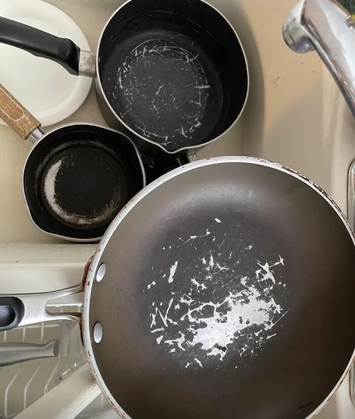 Roommate Always Uses Metal Utensils In Non Stick Pans....they're All Ruined