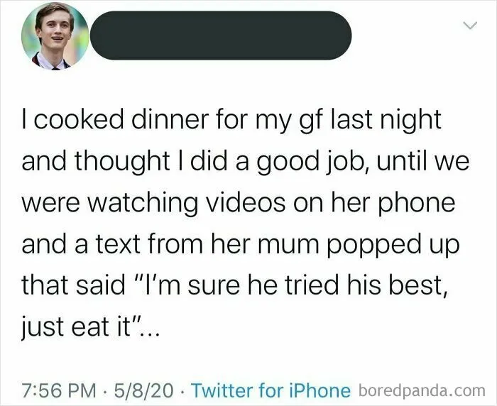 Tweet displaying a cringe cooking fail text message from a girlfriend's mother.