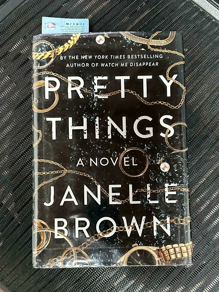 Book cover with a massive gap between the first and second letter, a prime example of typography fails.