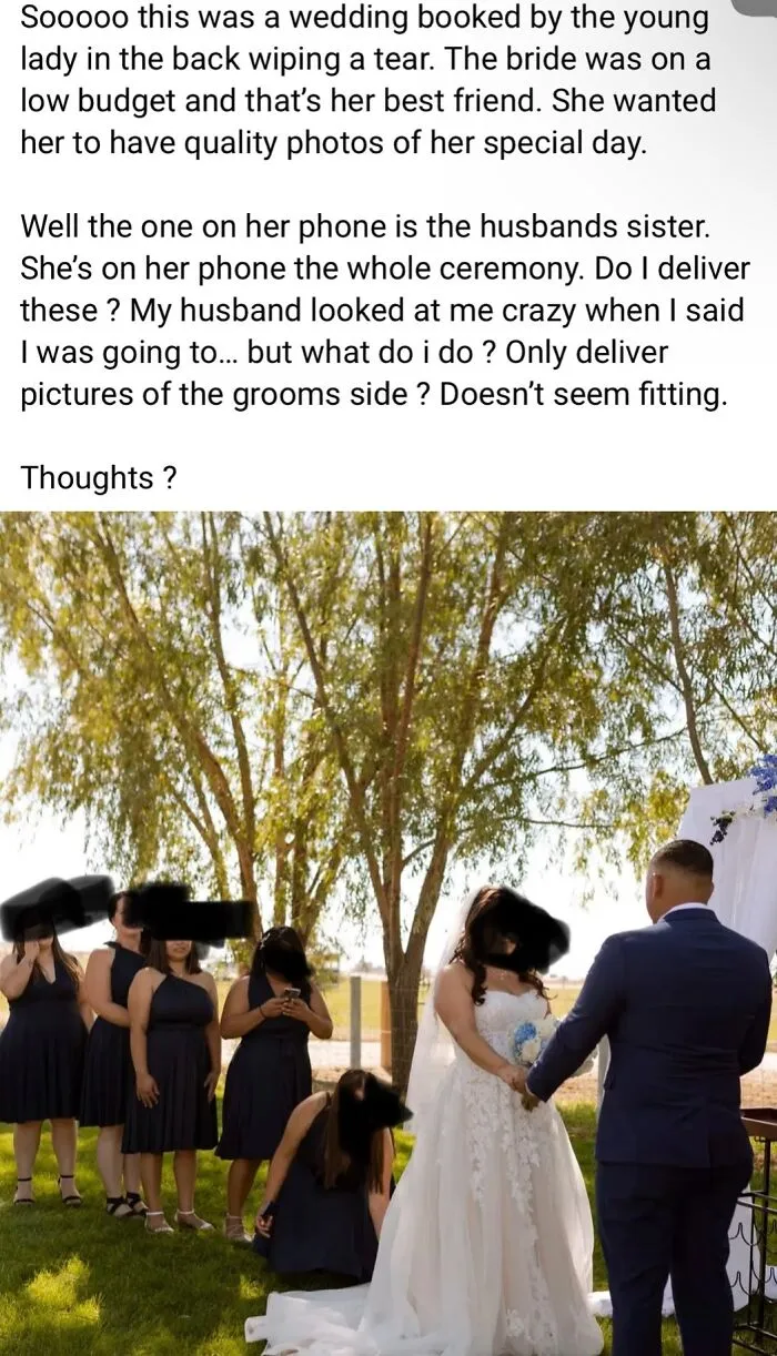 Moh Too Busy Texting To Watch The Ceremony