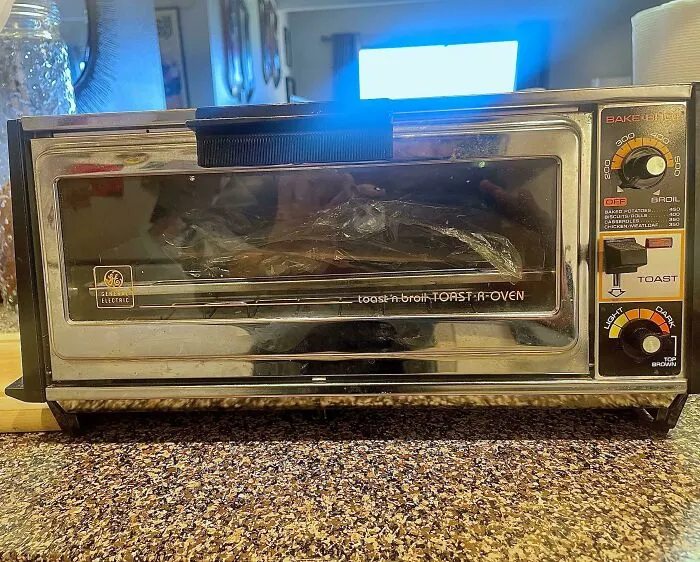 General Electric Toast-R-Oven toaster oven representing classic retro gadgets on a countertop