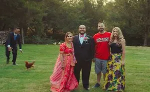 84 Photos That Accidentally Captured Something Hilarious Or Interesting In The Background (New Pics)