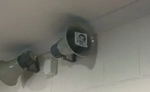 60 Tiny Vandalism Pranks That Were Too Funny And Creative To Be Truly Offended By