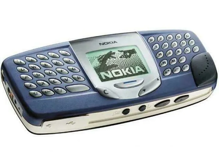 Blue classic Nokia 5510 mobile phone with QWERTY keyboard from 2001.