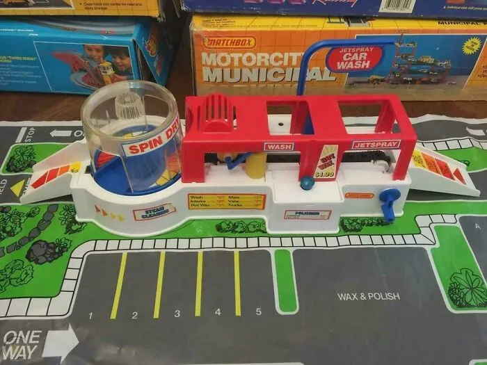 Matchbox Motor City Municipal toy car wash on play mat nostalgic photos from childhood