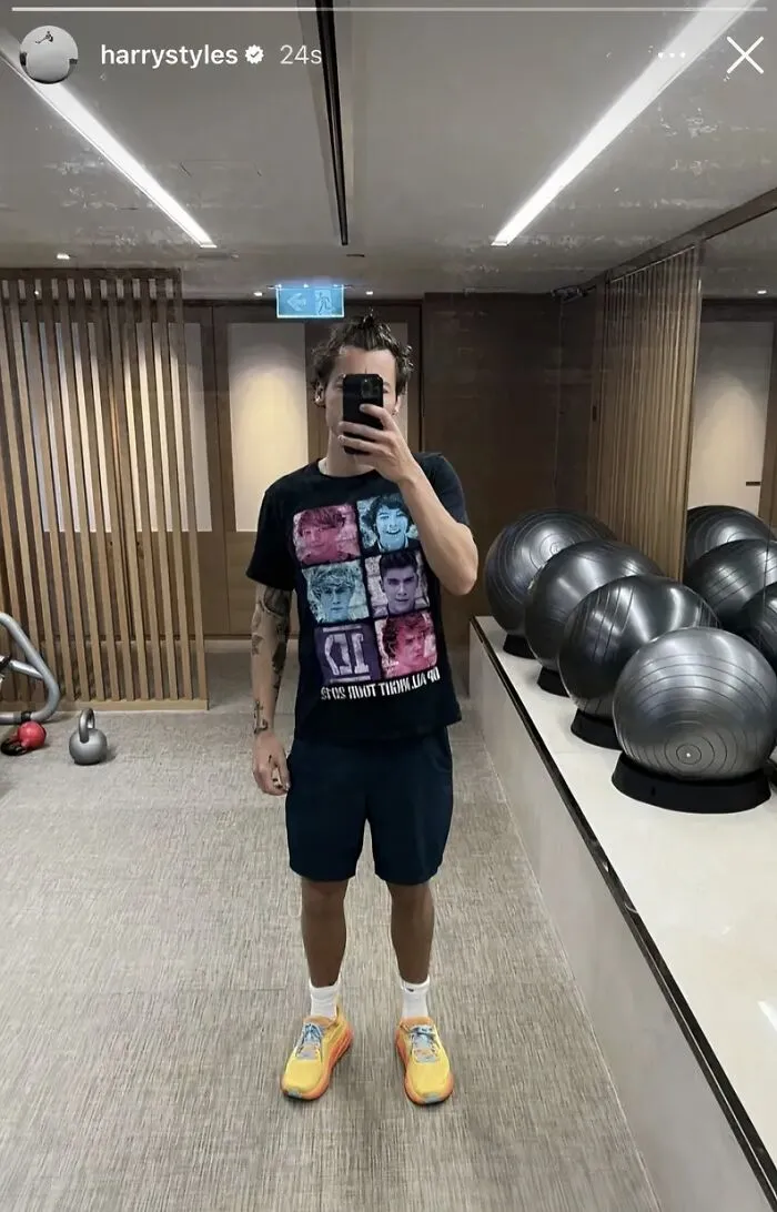 Harry Styles takes a selfie in a gym during one of the memorable celebrity social media fails.