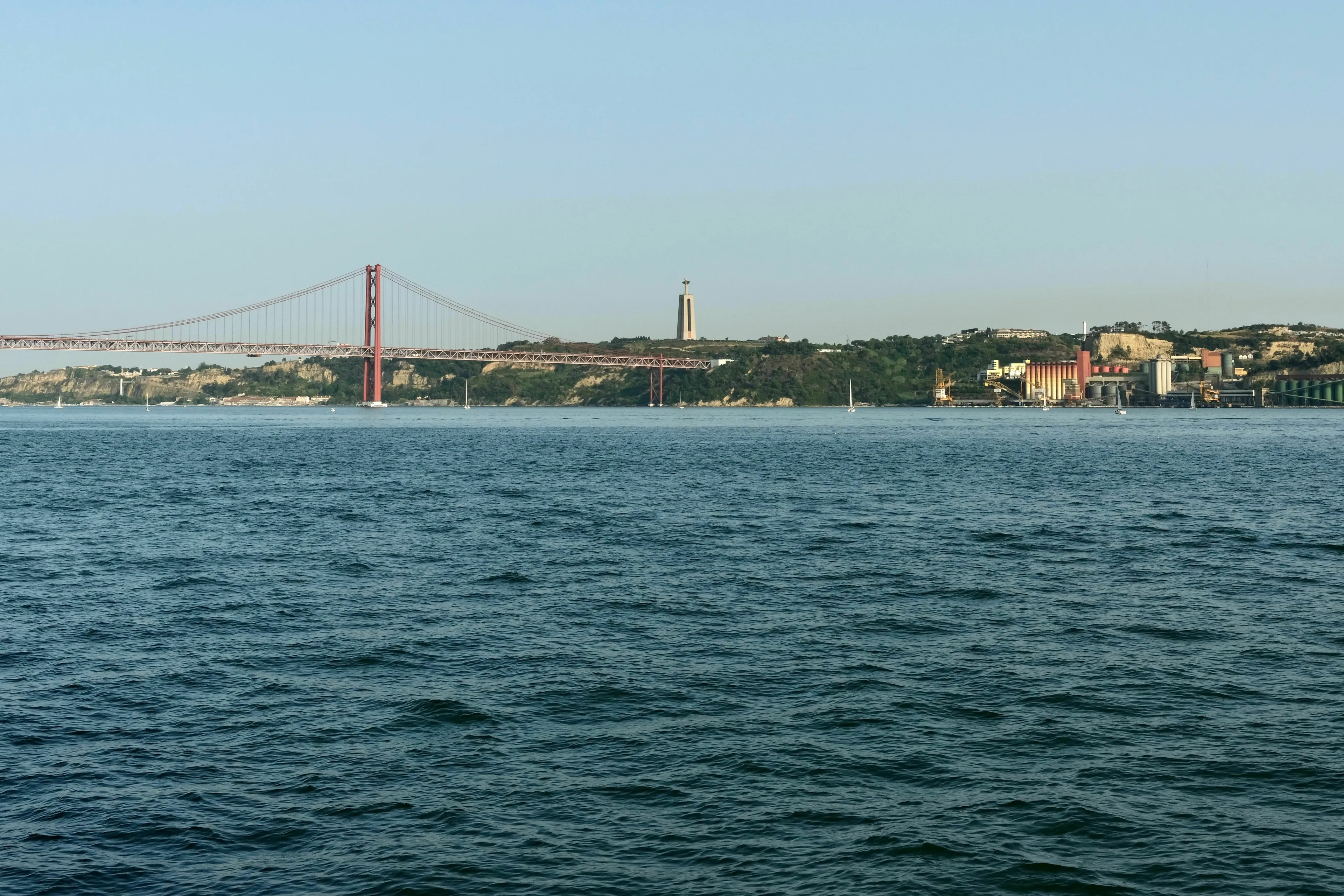 Bridge over Tagus River in Lisbon capital geography quiz