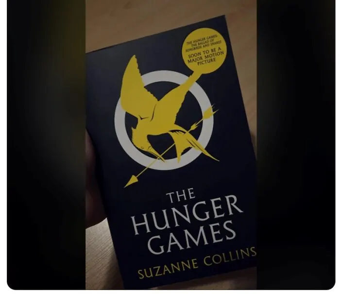 Cover of The Hunger Games book with major motion picture sticker