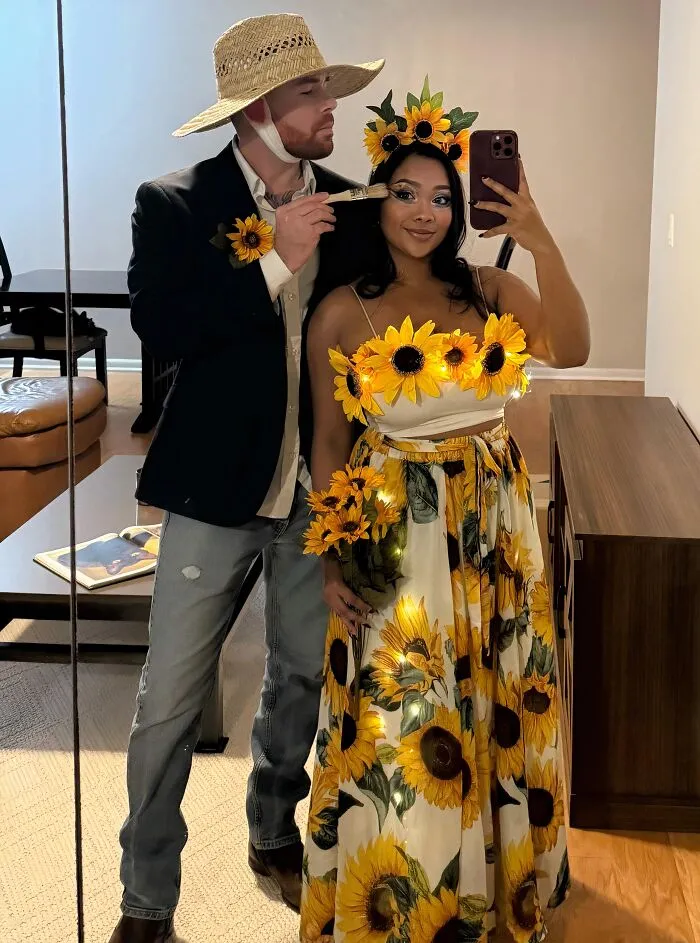 A couple dressed in Van Gogh and sunflower outfit for funny cool Halloween couples costumes.