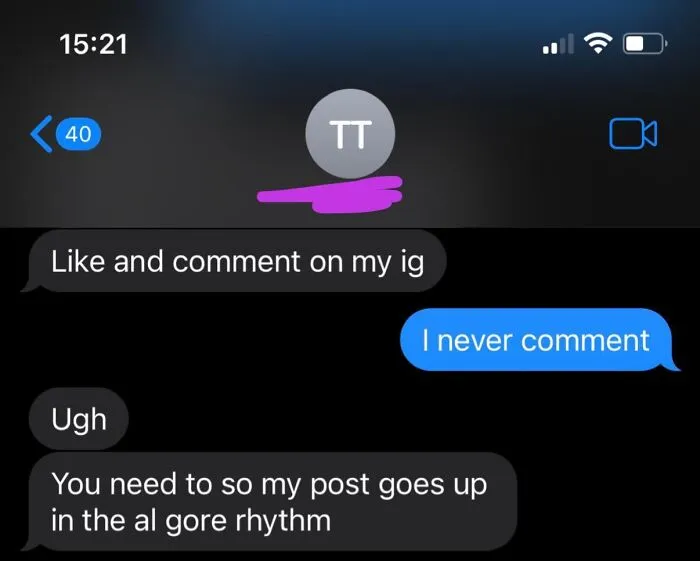 Funny spelling fails in text message mentioning al gore rhythm instead of algorithm.