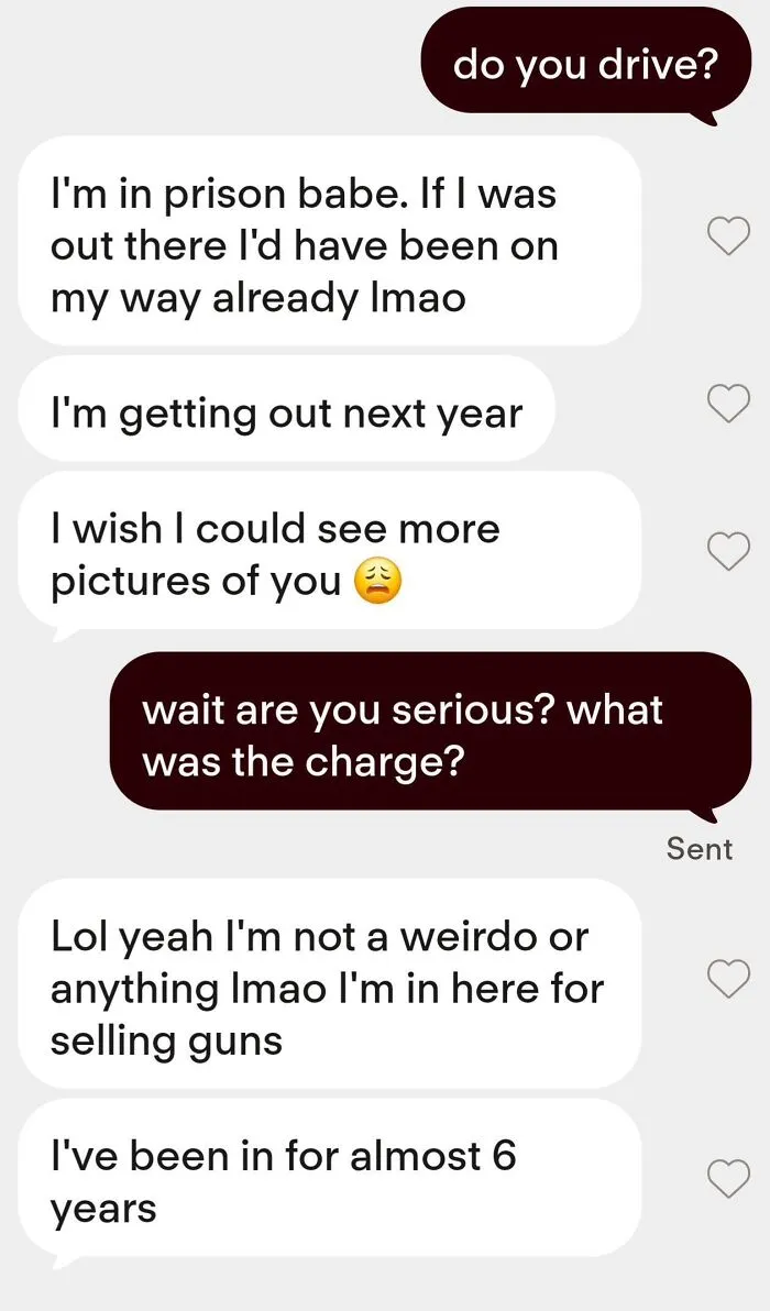 Shocking chat history from Tinder stories showing a match revealing they are currently in prison