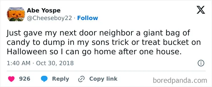 A humorous post about a trick-or-treat strategy from relatable Halloween tweets.