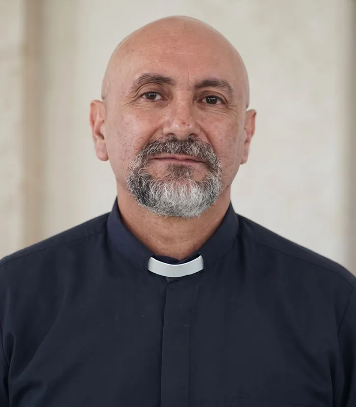 Priest's family breaks silence with explosive statement about crucifix falling on him, after his haunting final words are spoken 2 Priest's family breaks silence with explosive statement about crucifix falling on him, after his haunting final words are spoken