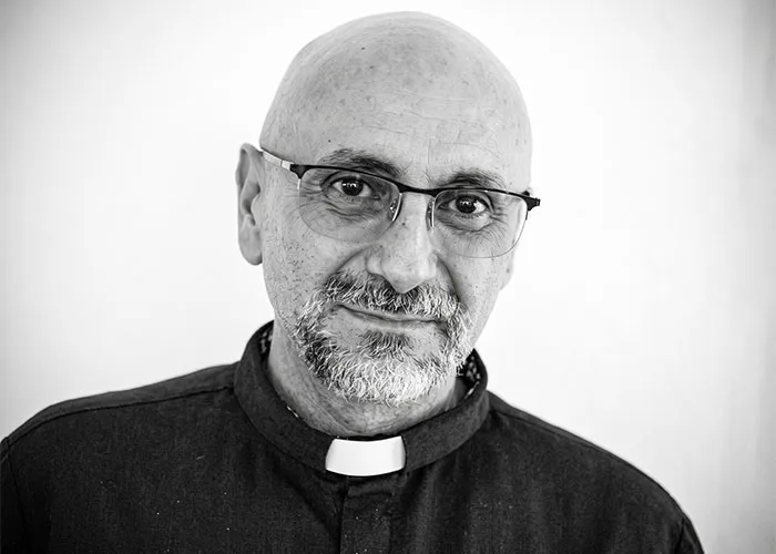 Priest's family breaks silence with explosive statement about crucifix falling on him, after his haunting final words are spoken 6 Priest's family breaks silence with explosive statement about crucifix falling on him, after his haunting final words are spoken