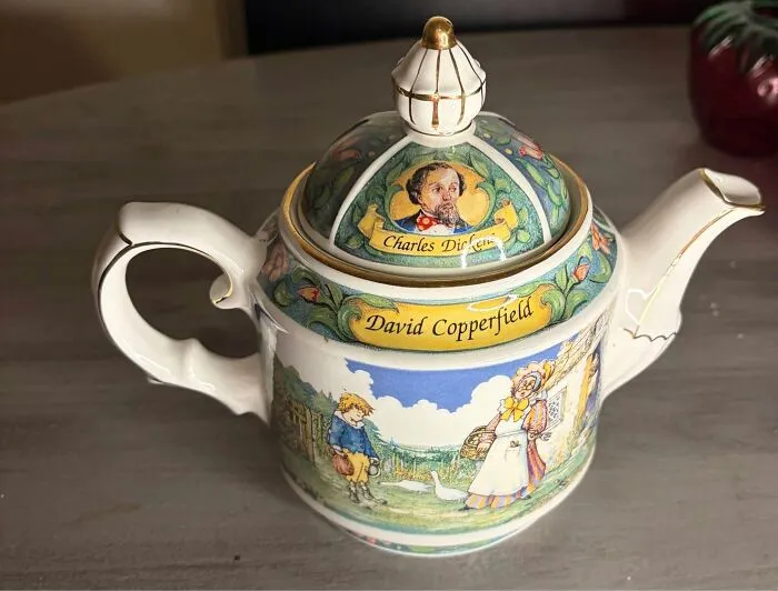 Vintage Charles Dickens themed teapot thrift store find
