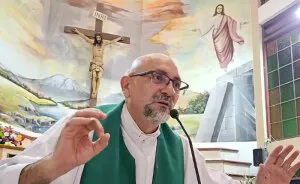 Priest’s Family Breaks Silence With Bombshell Claim About The Crucifix That Fell On Him, After His Haunting Final Words Emerge