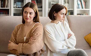 Sister Has Plenty To Say About Kids Until Being Child-Free Means Missing A Family Girls’ Trip