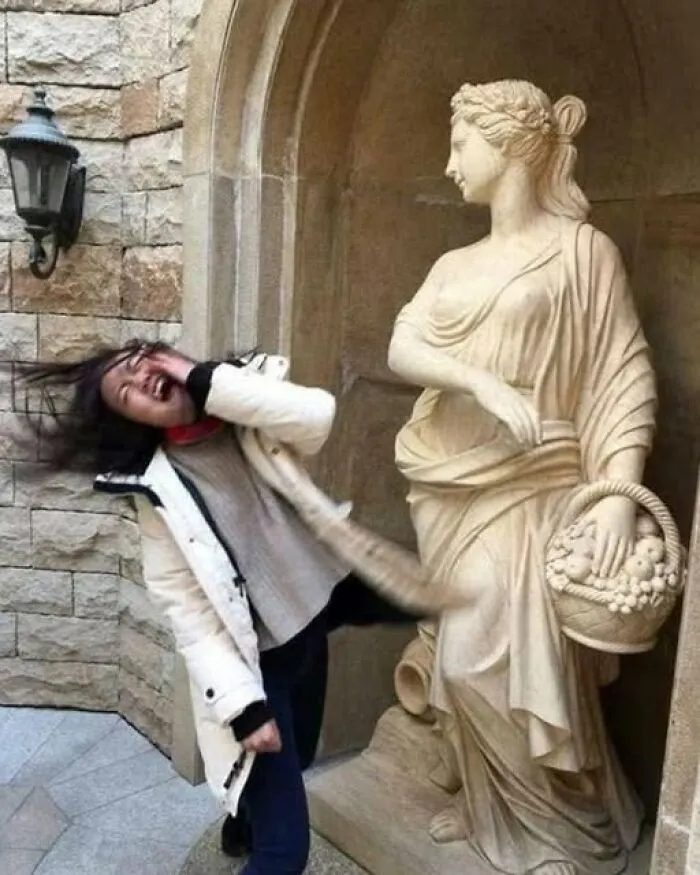 Weird-Fantastic-Beautiful-Odd-Pics