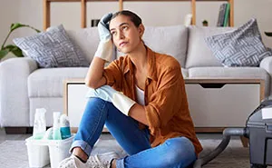 Husband Says Guests Don’t Care About A Mess, Wife Decides That Rule Should Apply To His Friends Too