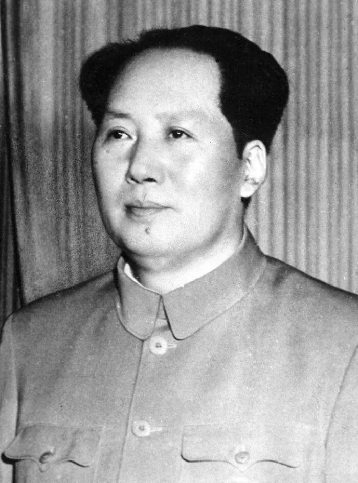 Black and white portrait of Mao Zedong related to historic jerk moments