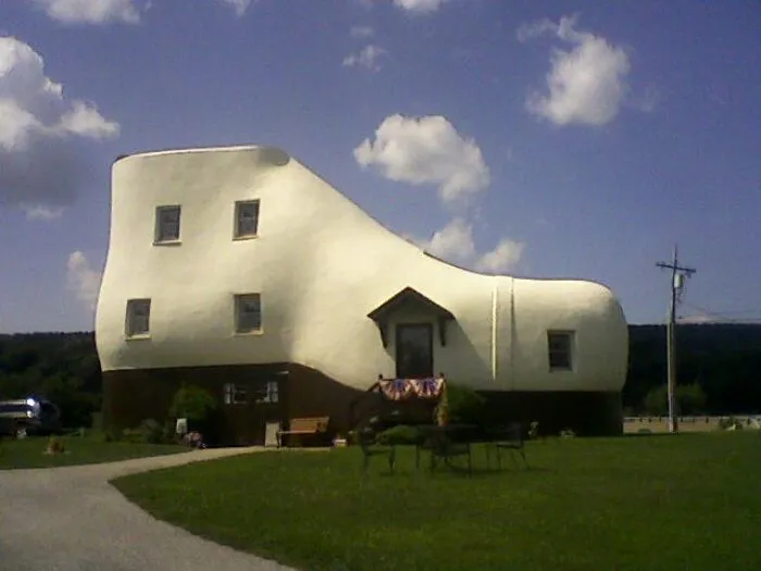 Shoehouse