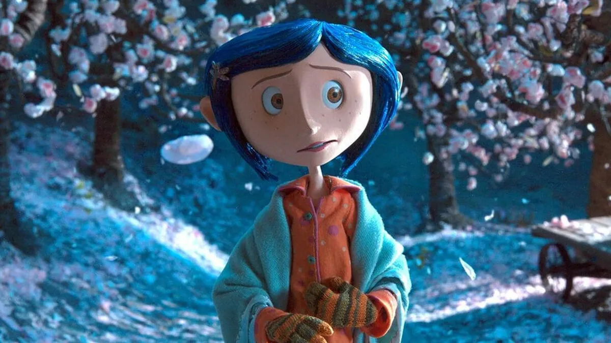 “Made From Kitchen Sponges”: 64 Movie Props That Prove Filmmaking Is Full Of Pleasant Surprises