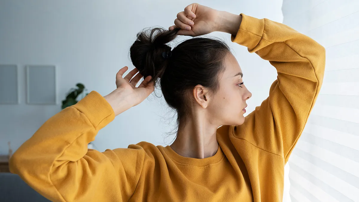 Guy Sees Coworker With Her Hair Up For The First Time And Immediately Says, “Ew”