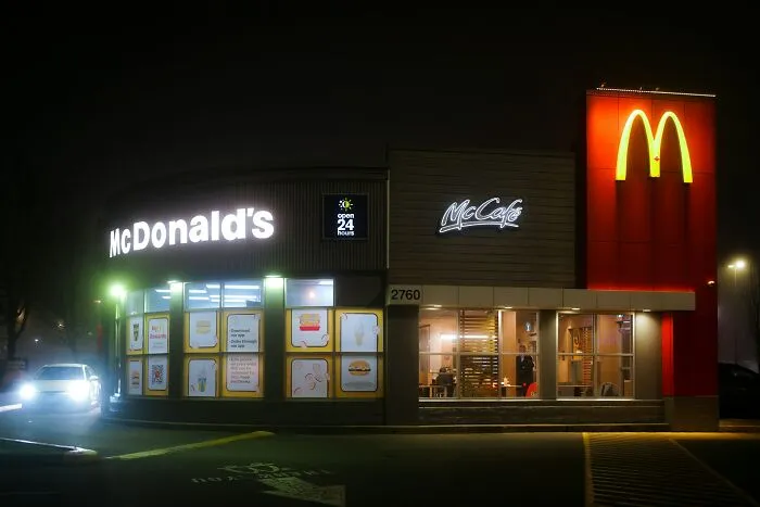 62 Times Companies Wanted To Rebrand But It Was An Actual Disaster