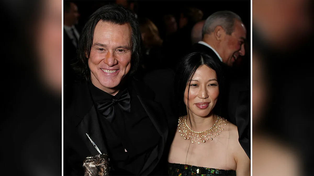 "So She's Into Clones": Jim Carrey Marries Girlfriend Min Ah, And Everyone's Saying The Same Thing
