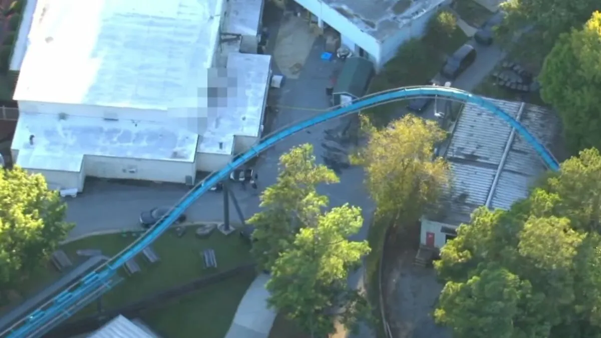 Horrifying Souvenir Photos Capture Moment Father Loses His Life After Falling Out Of Six Flags Roller Coaster