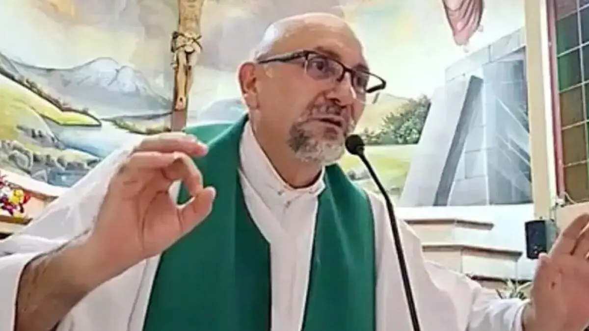 Church Breaks Silence After Crucifix Falls On Priest During Live Mass As His Haunting Final Words Are Revealed